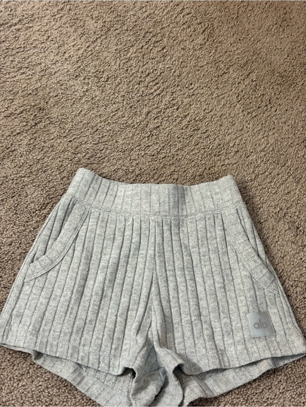 ALO Yoga Ribbed High-Rise Knit Shorts in Light Gray